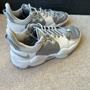 Nike Paul George PG 5 TB Men's Basketball Shoes Size 7.5 Wolf Gray White